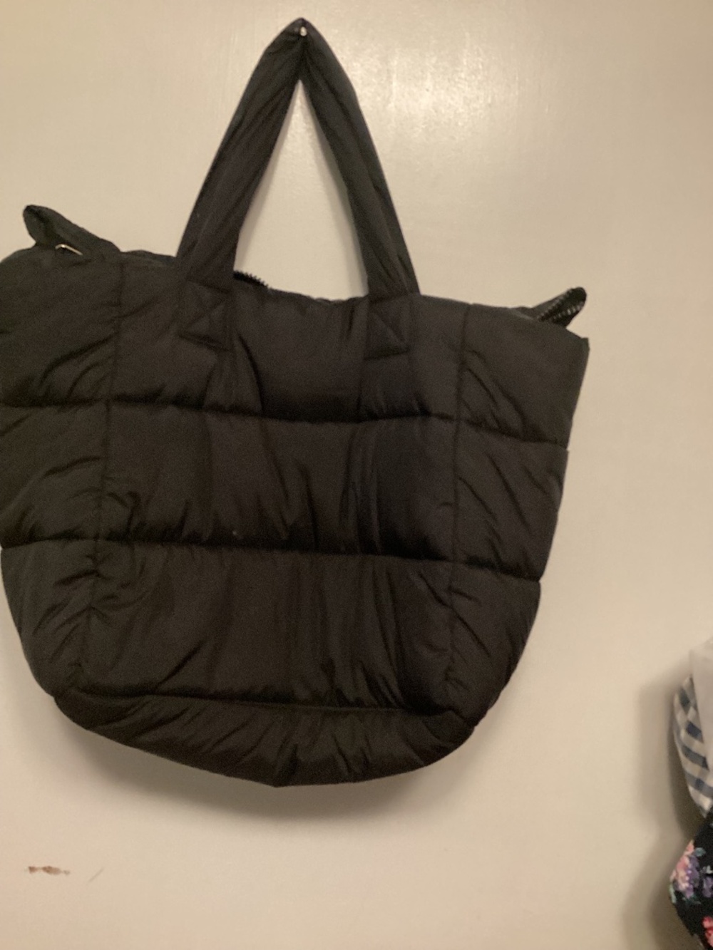 Mark & Grahm quilted hobo with carryall ,office ,roomy  bag  w/ 2  handles